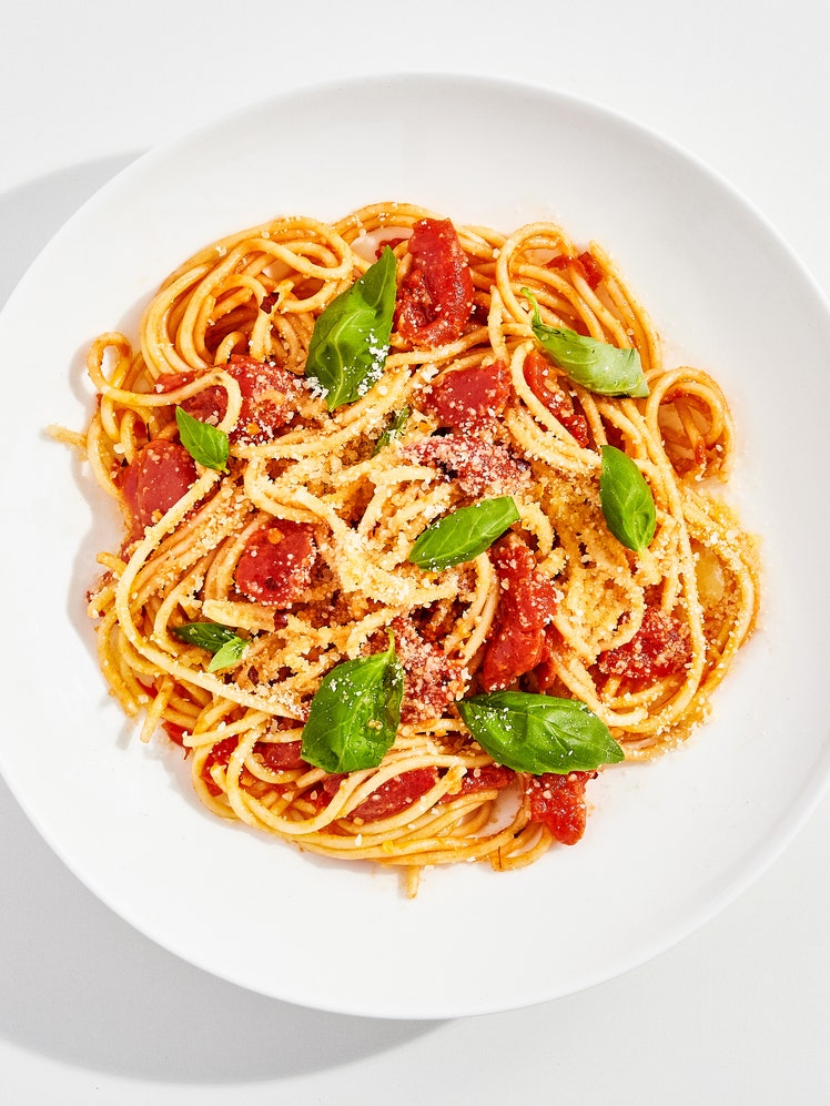 Spaghetti With Pomodoro Sauce